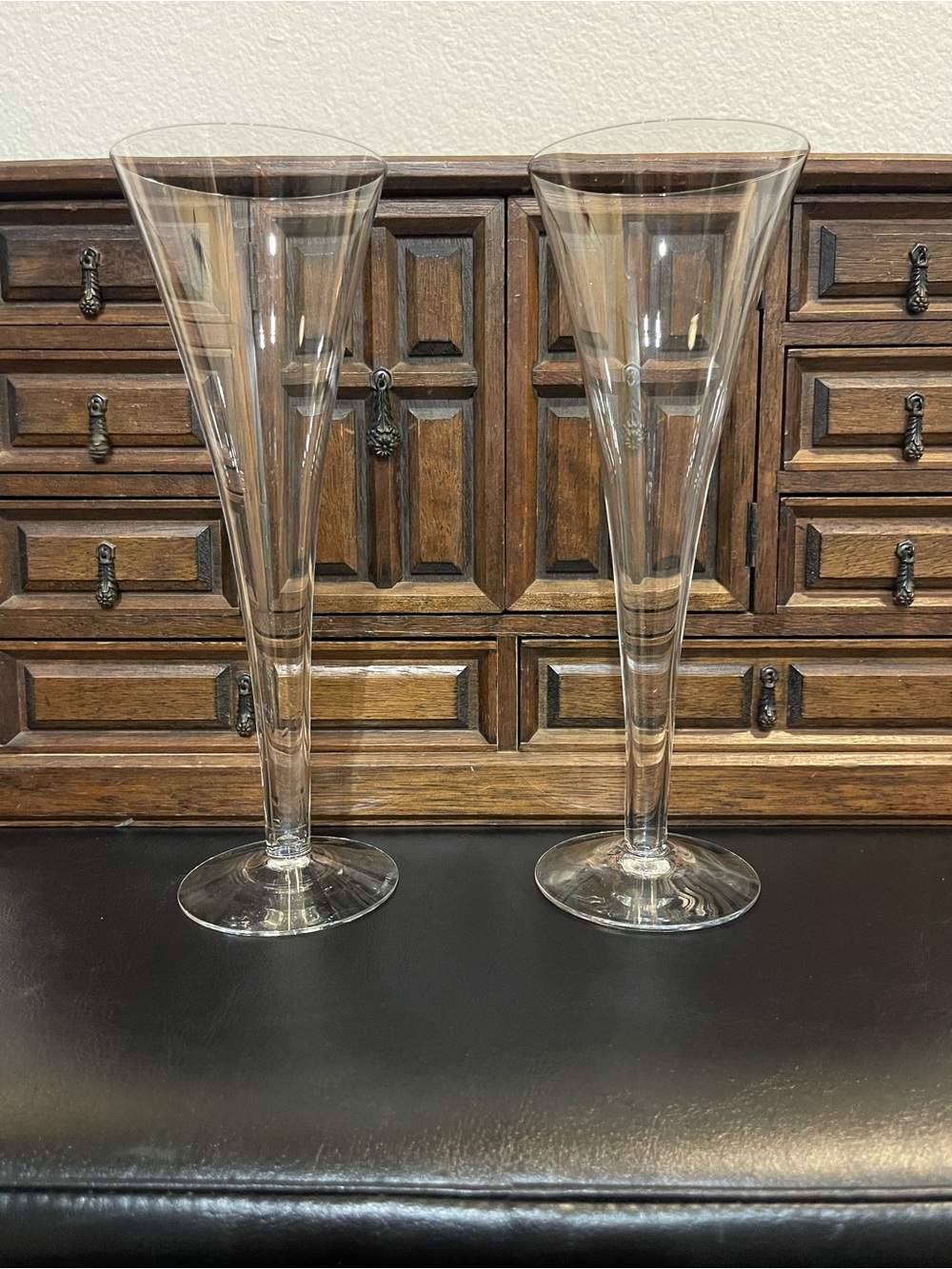 Tiffany & Co Champagne Pair of Tall Clear Glasses